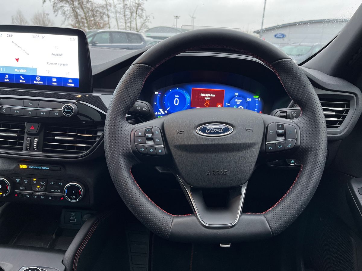 Used Ford Kuga 2023 for sale - 77033843: Photo 15