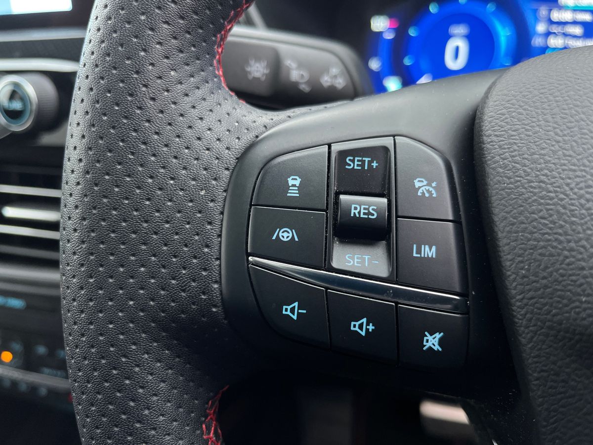 Used Ford Kuga 2023 for sale - 77033843: Photo 16