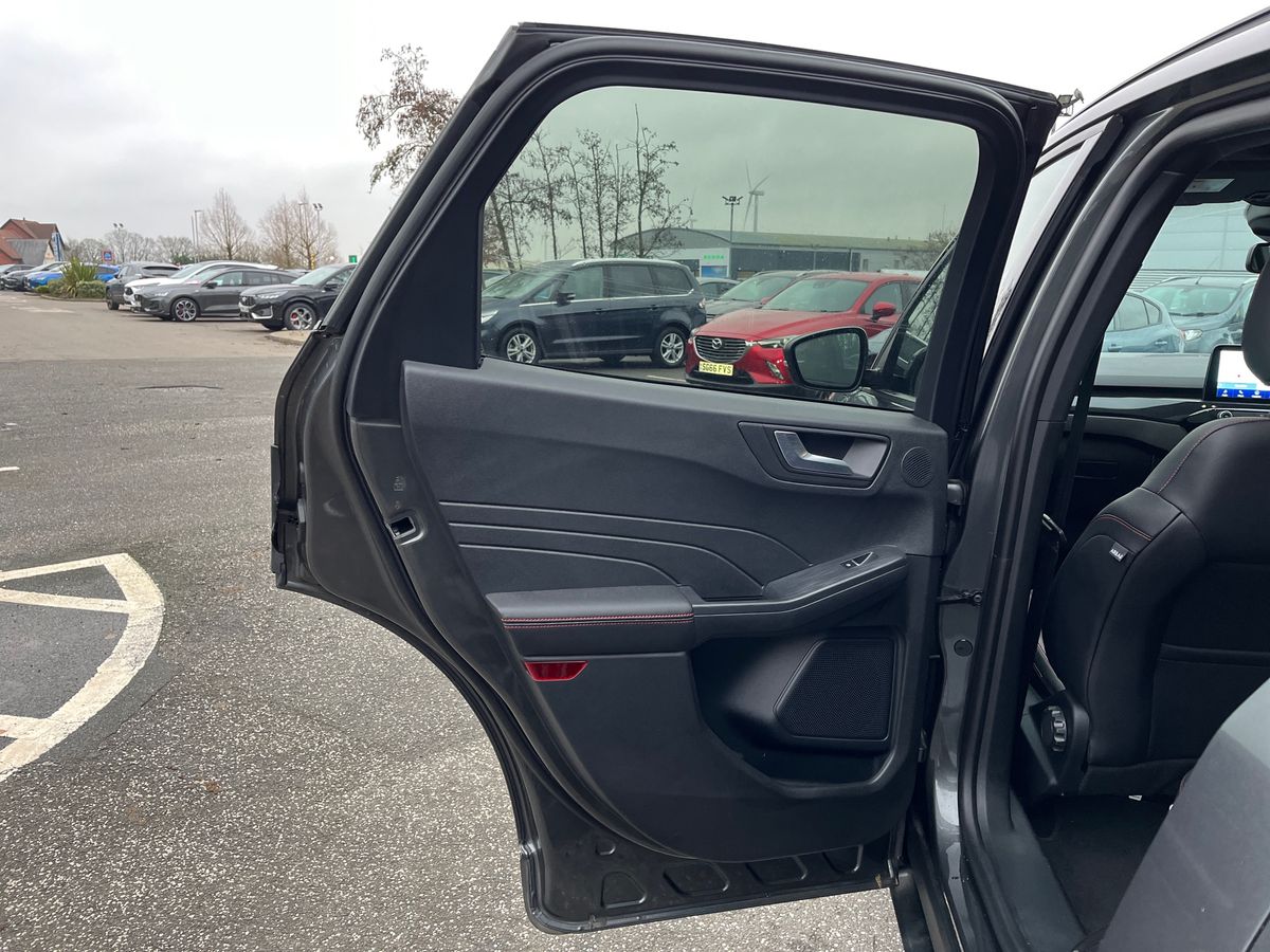 Used Ford Kuga 2023 for sale - 77033843: Photo 36