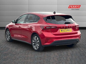 Used Ford Focus 2023 for sale - 76206803: Photo 2