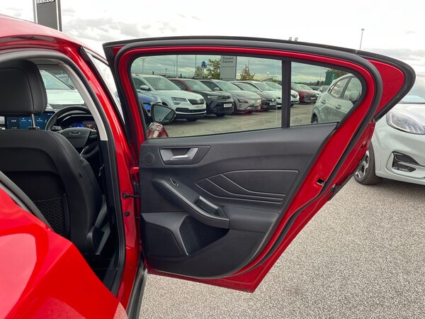 Used Ford Focus 2023 for sale - 76206803: Photo 37