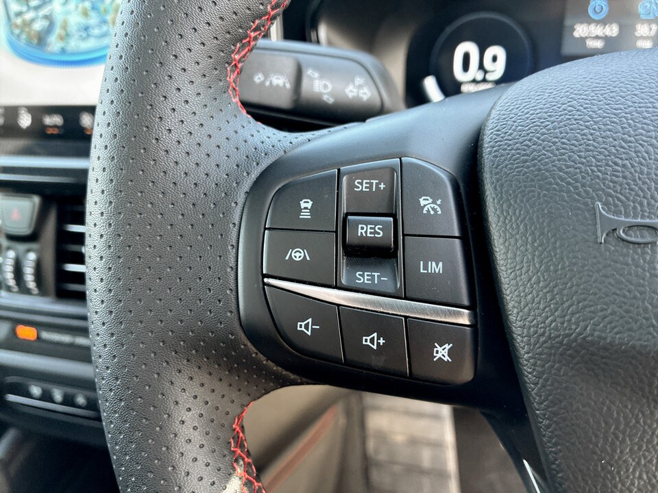 Used Ford Focus 2025 for sale - 77980357: Photo 42