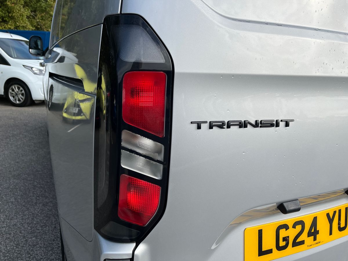 Used Ford Transit Custom 2024 for sale - 76045517: Photo 20