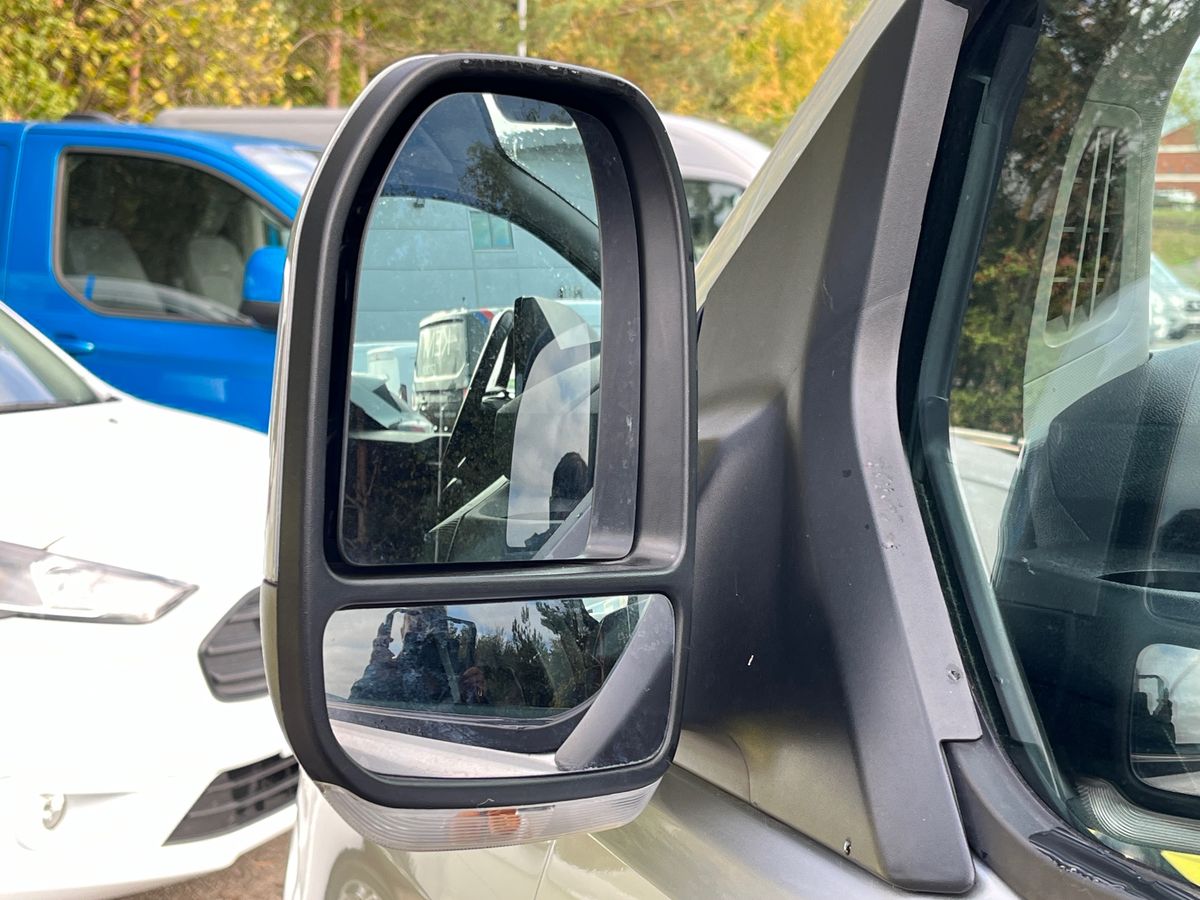 Used Ford Transit Custom 2024 for sale - 76045517: Photo 28