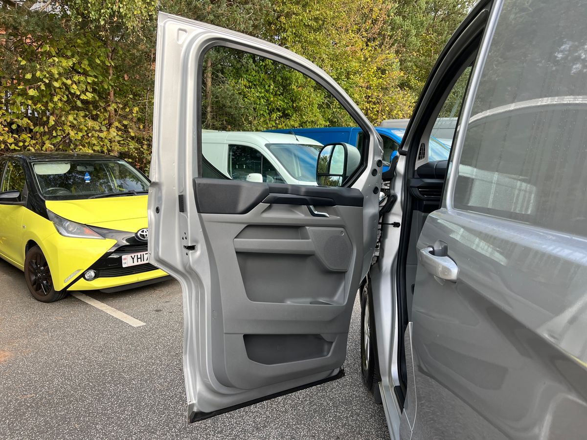 Used Ford Transit Custom 2024 for sale - 76045517: Photo 29
