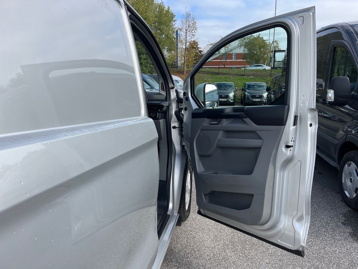 Used Ford Transit Custom 2024 for sale - 76045517: Photo 46