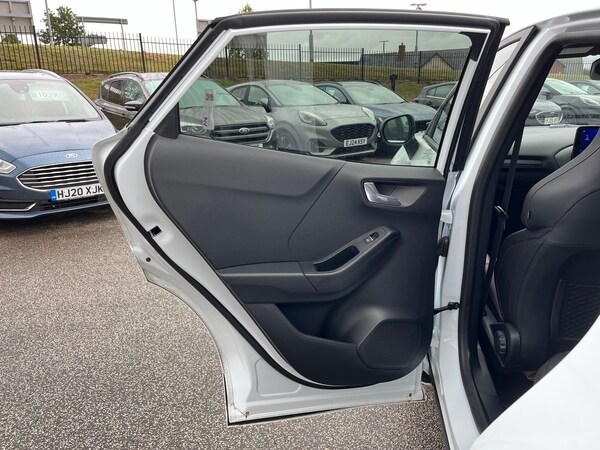 Used Ford Puma 2024 for sale - 75496909: Photo 37