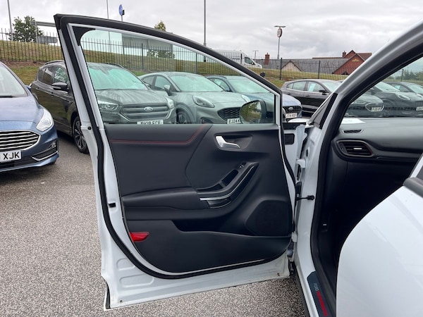 Used Ford Puma 2024 for sale - 75496909: Photo 38