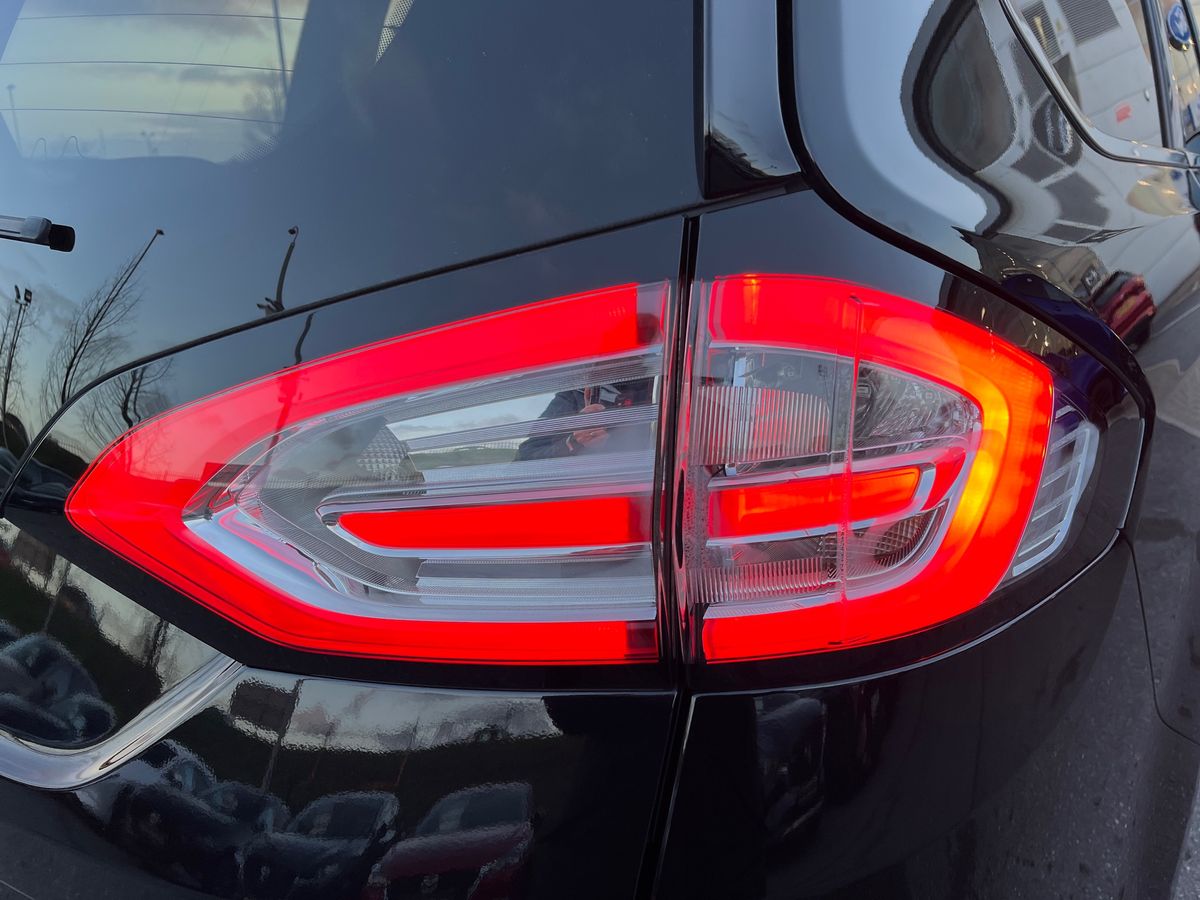 Used Ford Galaxy 2022 for sale - 76905622: Photo 23