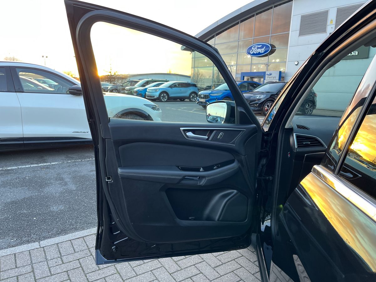 Used Ford Galaxy 2022 for sale - 76905622: Photo 35