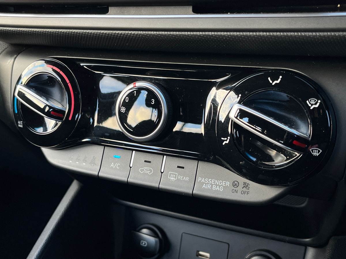 Used Hyundai KONA 2022 for sale - 76735969: Photo 12