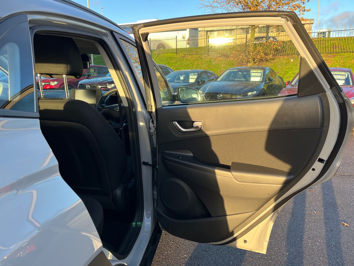 Used Hyundai KONA 2022 for sale - 76735969: Photo 28