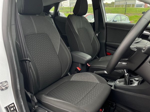 Used Ford Puma 2024 for sale - 76243640: Photo 49