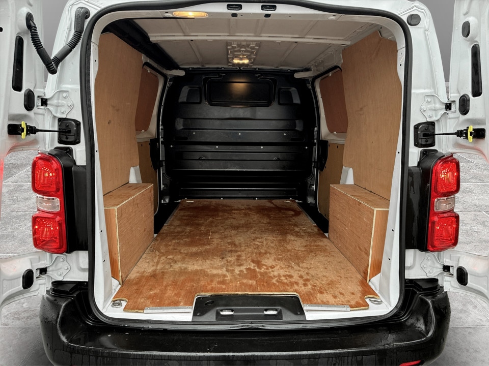 Used Vauxhall Vivaro 2024 for sale - 77417684: Photo 12