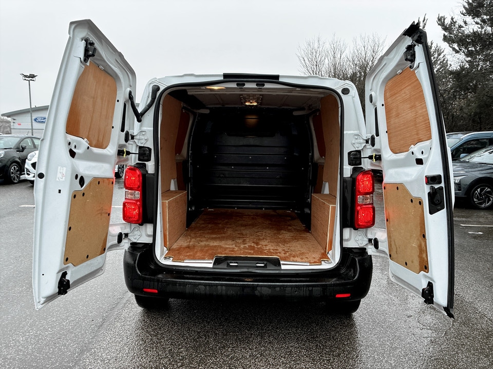 Used Vauxhall Vivaro 2024 for sale - 77417684: Photo 27