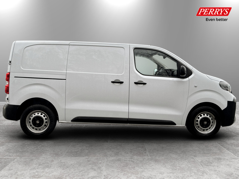 Used Vauxhall Vivaro 2024 for sale - 77417684: Photo 8
