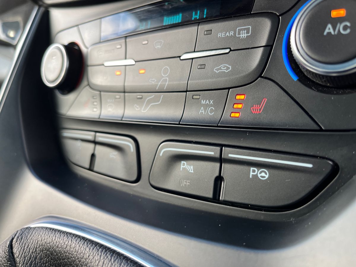 Used Ford Kuga 2018 for sale - 76382826: Photo 41