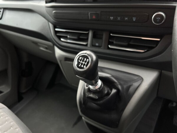 Used Ford Transit Custom 2024 for sale - 76192228: Photo 16