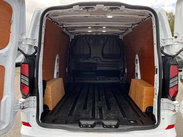 Used Ford Transit Custom 2024 for sale - 76192228: Photo 18