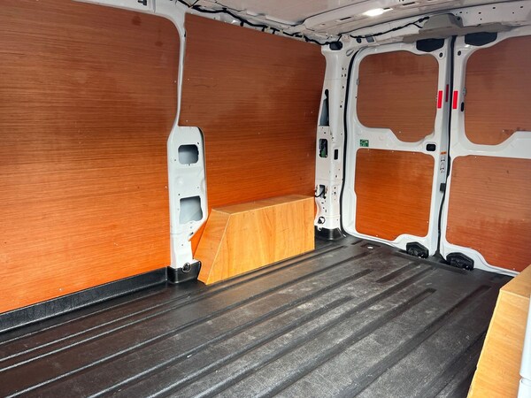 Used Ford Transit Custom 2024 for sale - 76192228: Photo 28