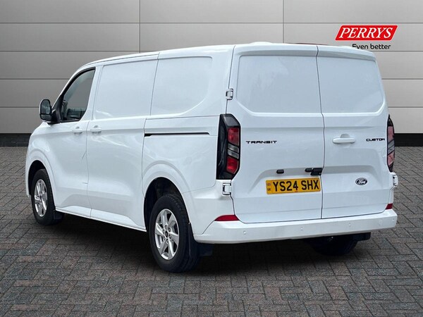 Used Ford Transit Custom 2024 for sale - 76192228: Photo 2
