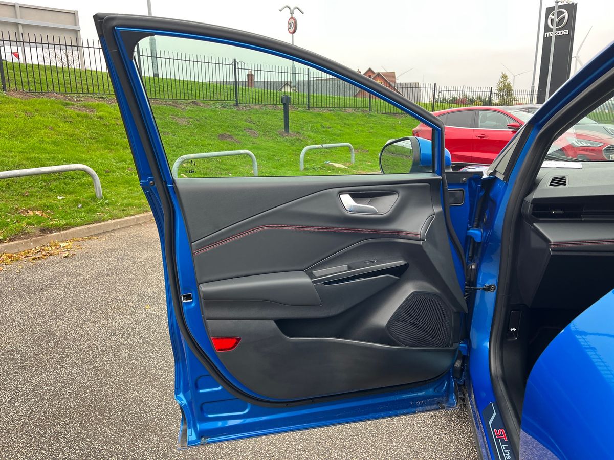 Used Ford Puma 2025 for sale - 76288076: Photo 32