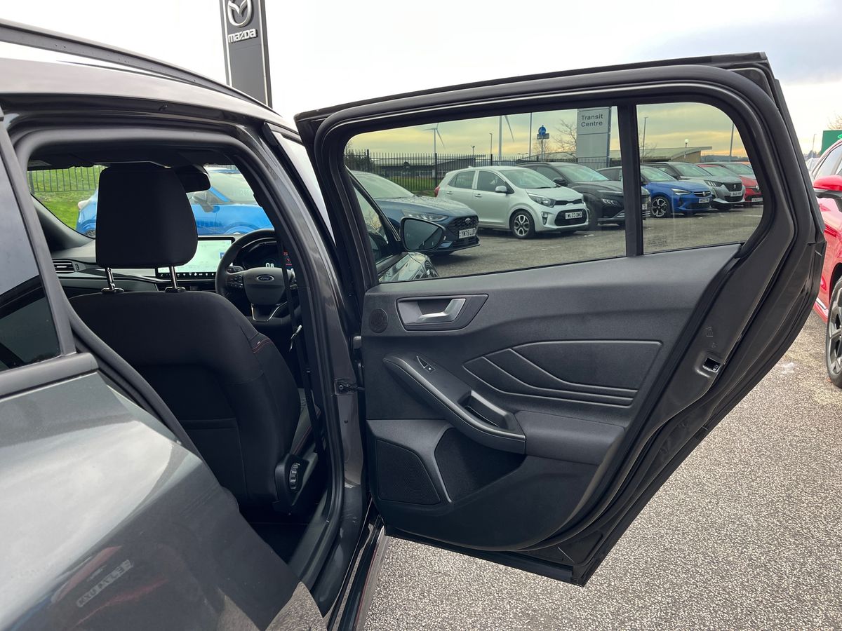 Used Ford Focus 2025 for sale - 77125335: Photo 30