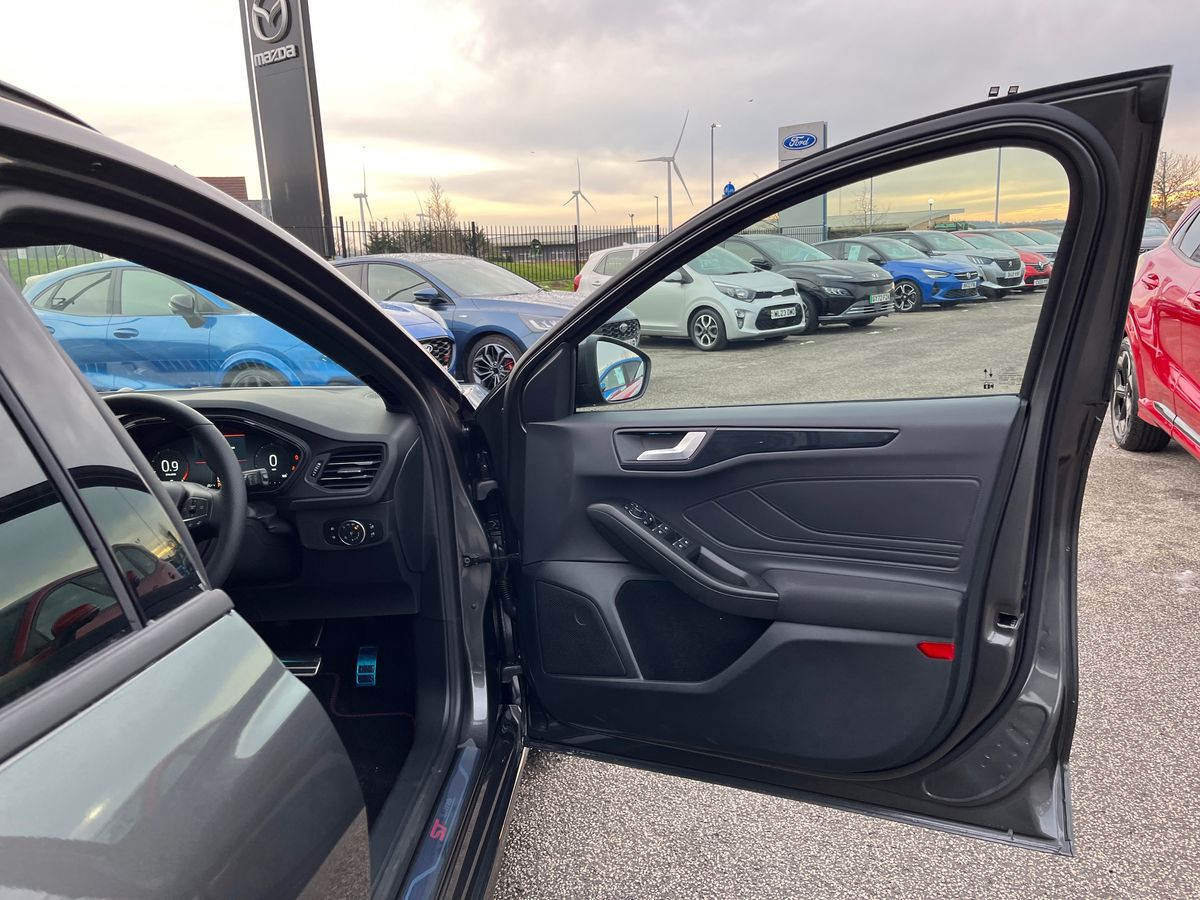 Used Ford Focus 2025 for sale - 77125335: Photo 51