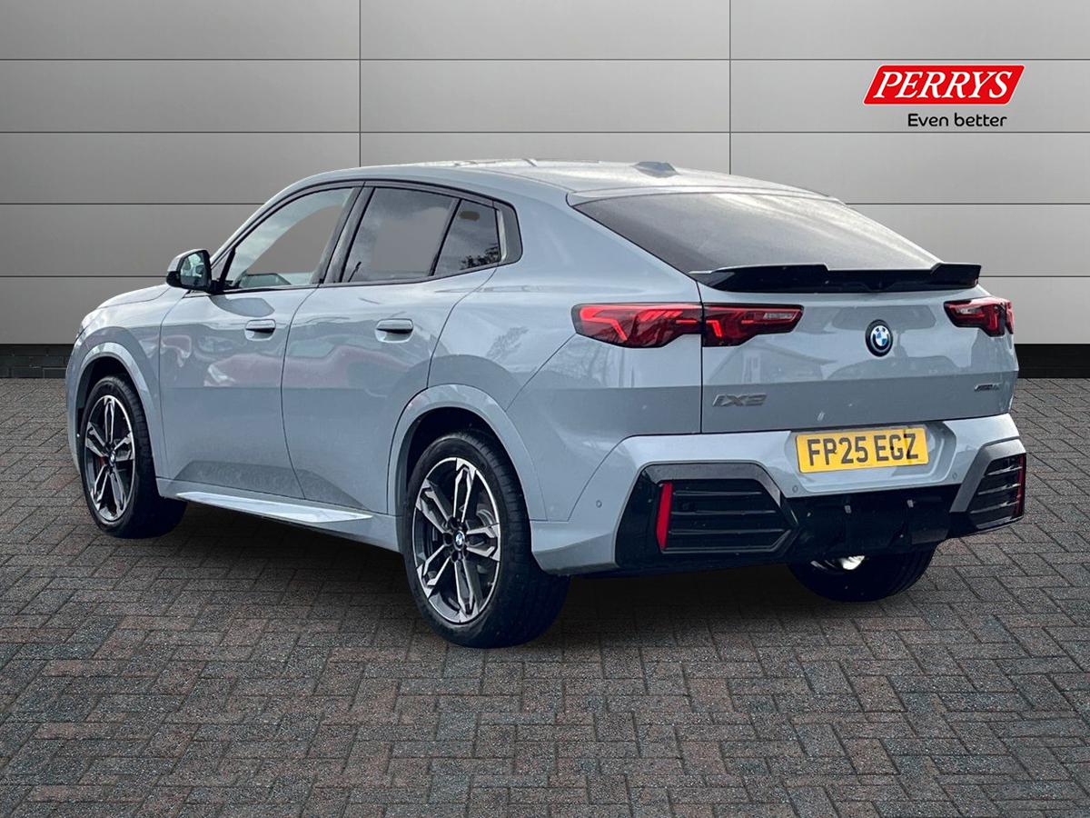 Used BMW iX2 2025 for sale - 76351865: Photo 2