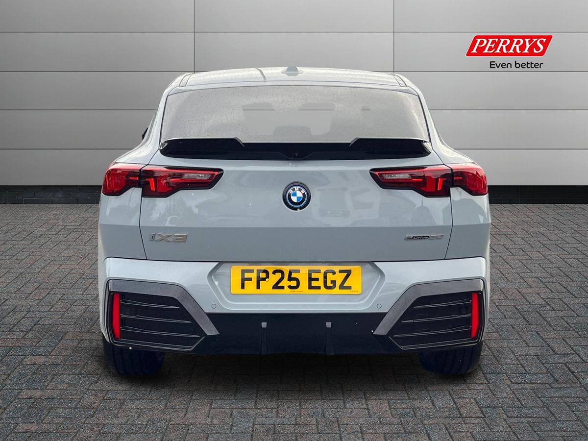 Used BMW iX2 2025 for sale - 76351865: Photo 5