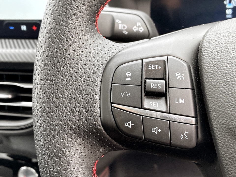 Used Ford Kuga 2025 for sale - 78105381: Photo 48