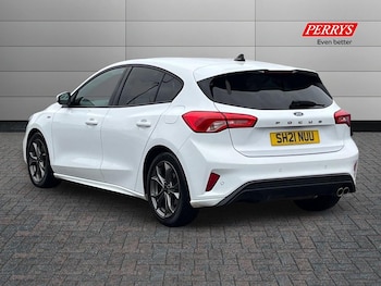 Used Ford Focus 2021 for sale - 76565825: Photo