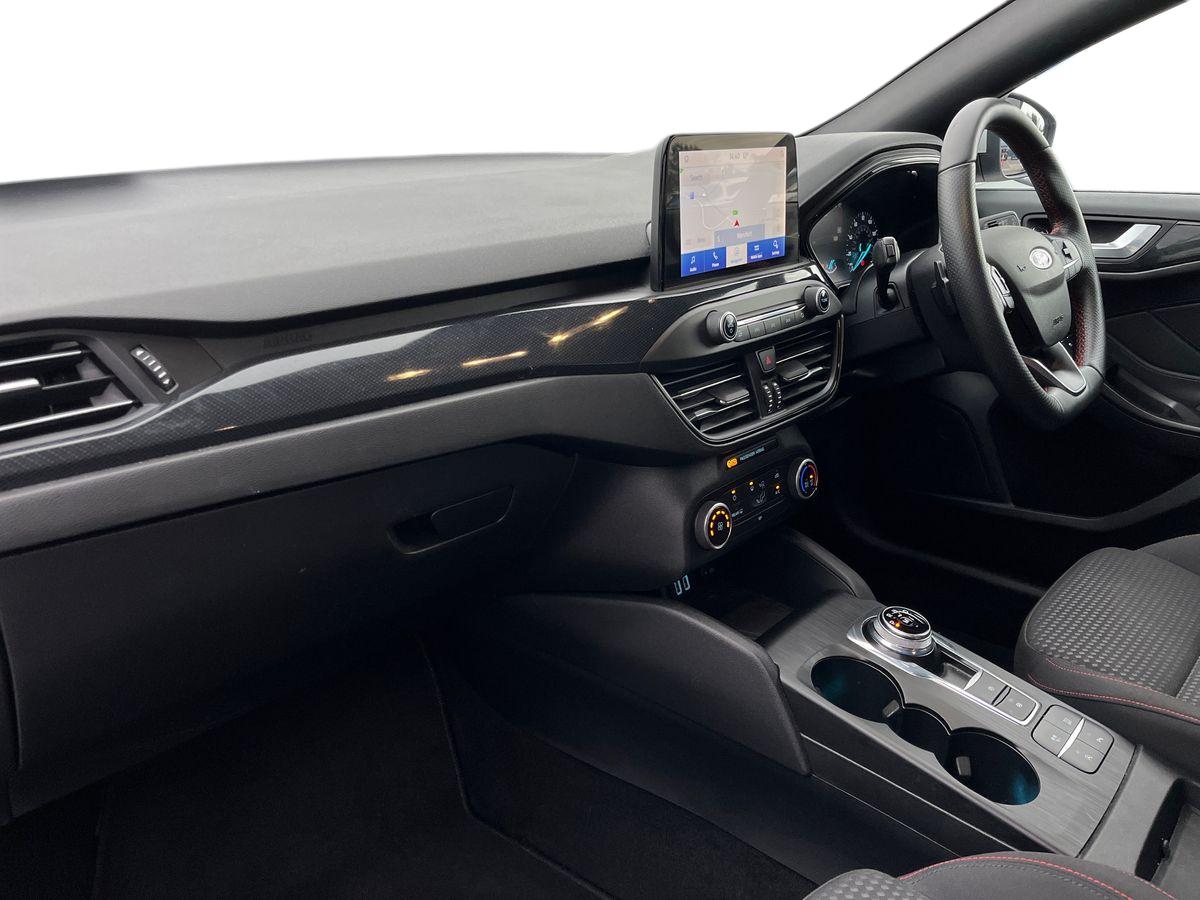 Used Ford Focus 2021 for sale - 76565825: Photo 6