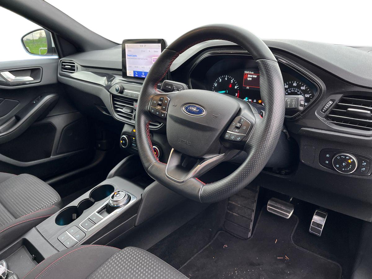 Used Ford Focus 2021 for sale - 76565825: Photo 8