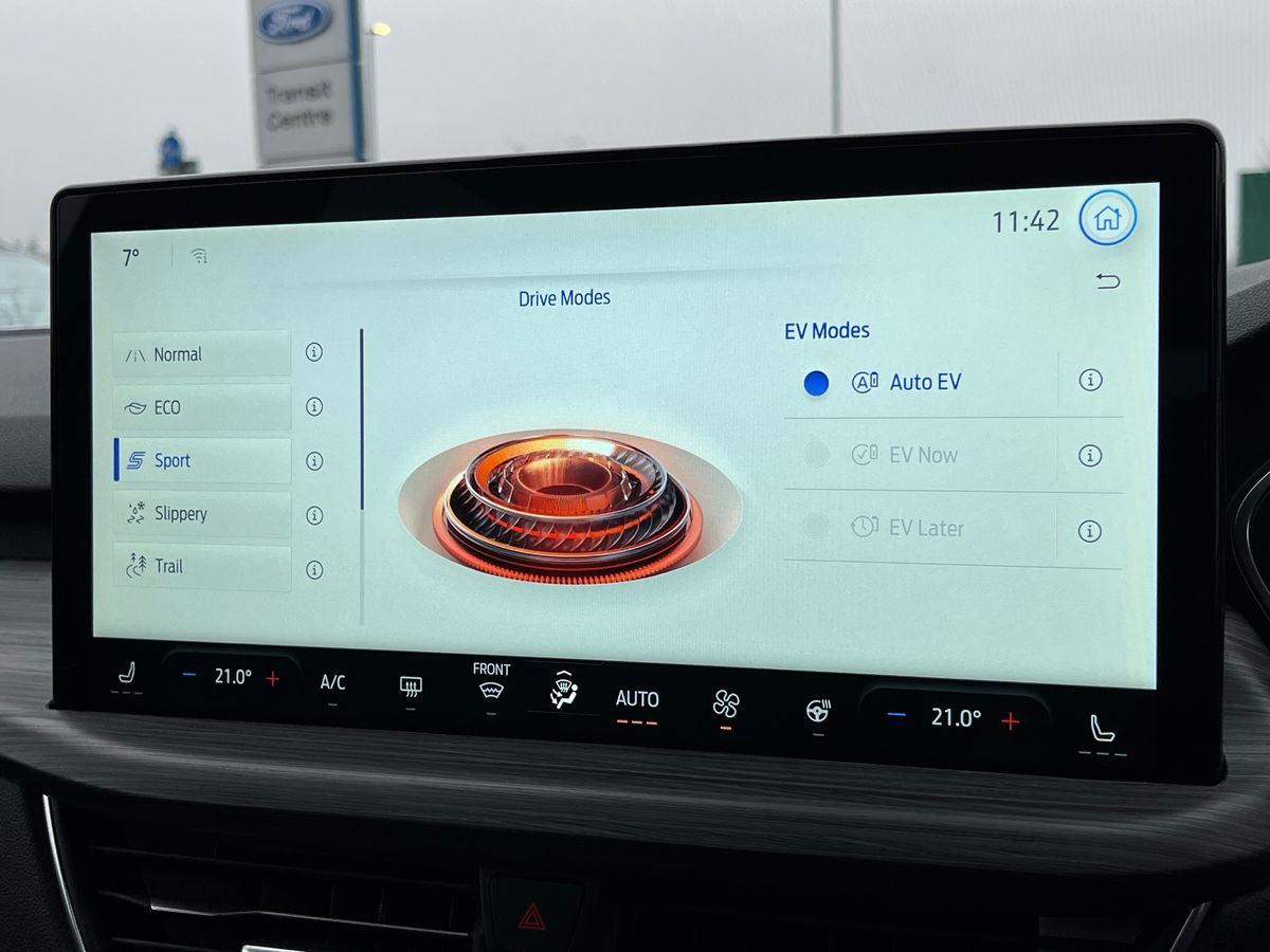 Used Ford Kuga 2025 for sale - 77517017: Photo 46