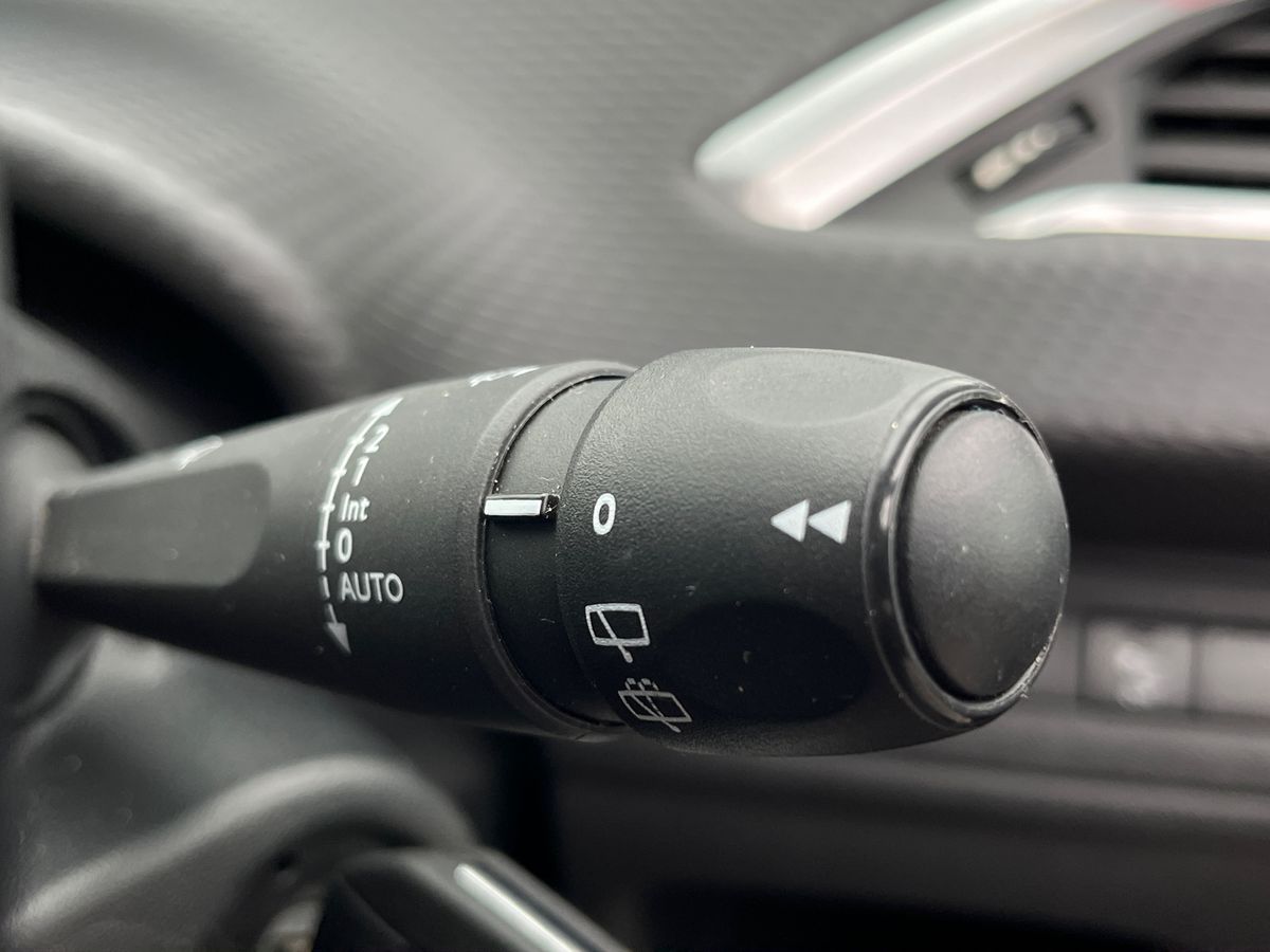 Used Peugeot 2008 2019 for sale - 76090294: Photo 38