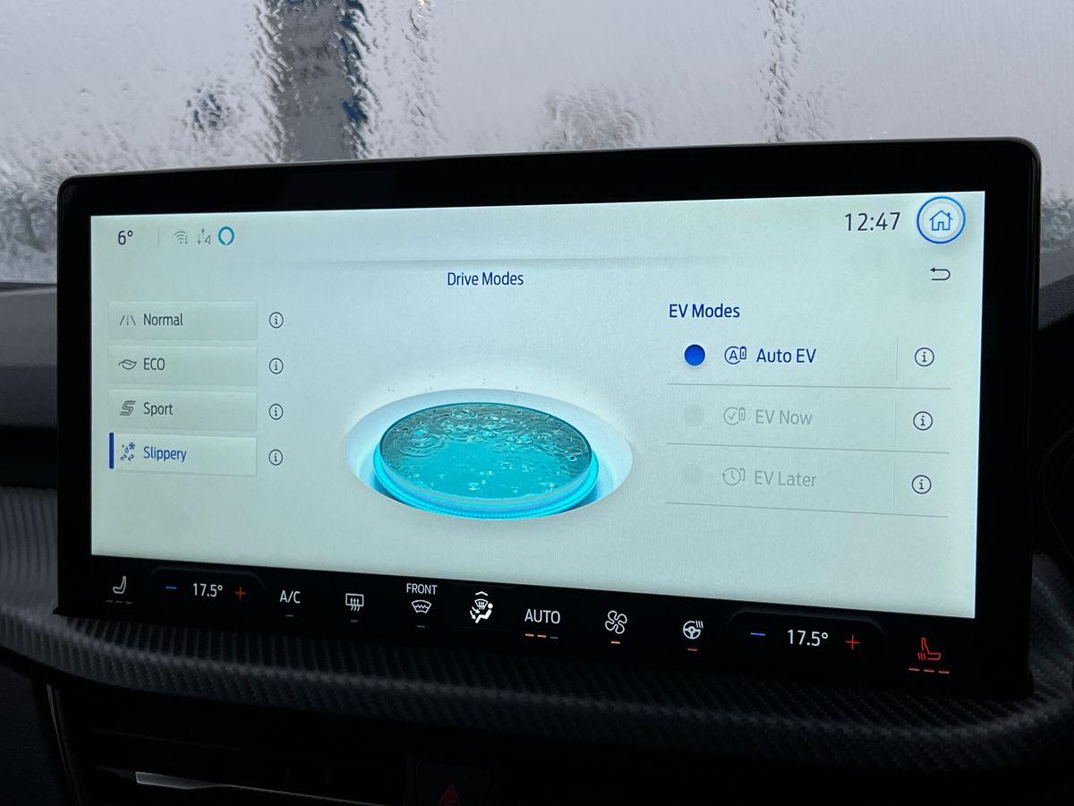 Used Ford Kuga 2025 for sale - 77516973: Photo 50