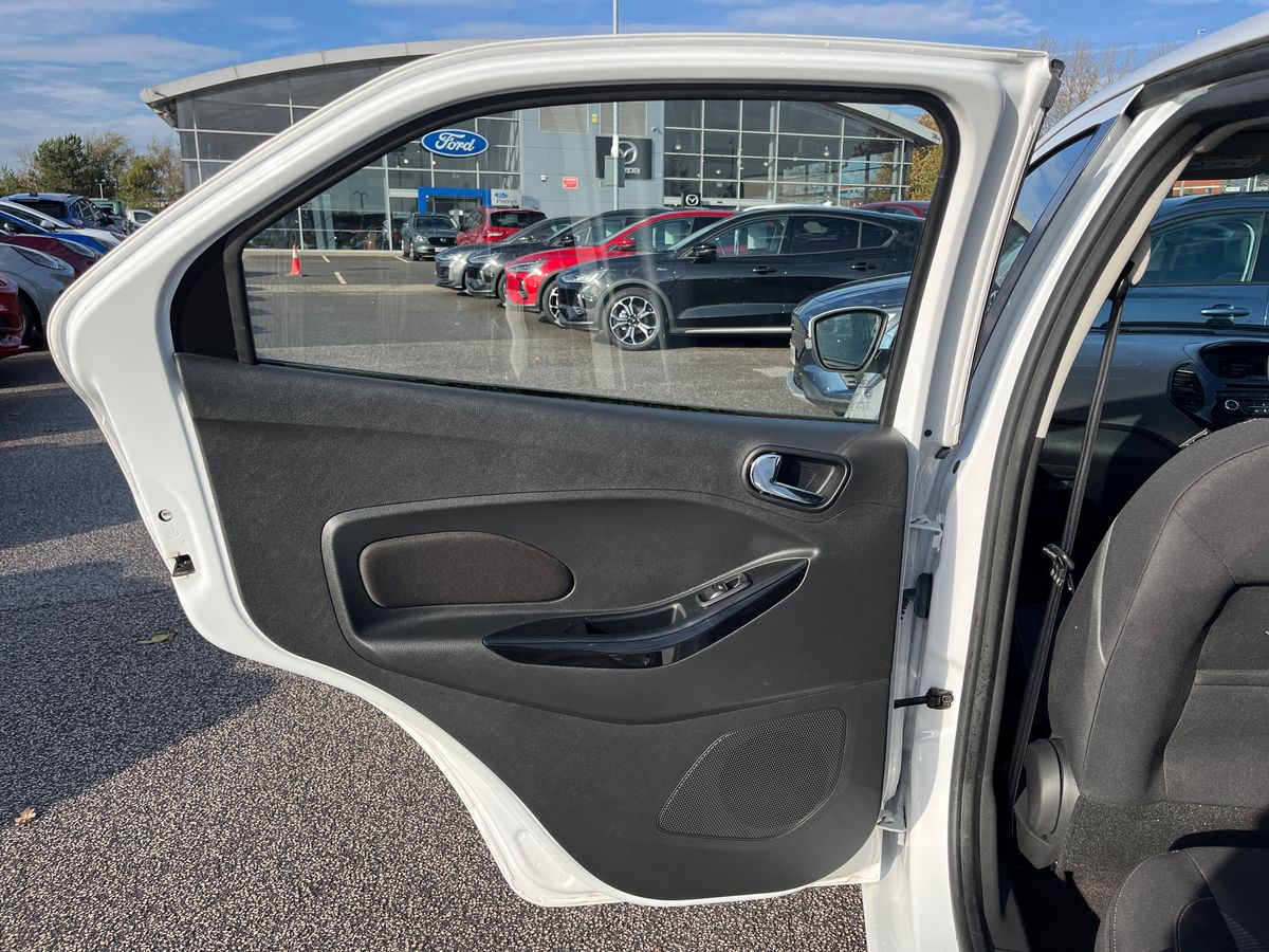 Used Ford Ka+ 2017 for sale - 76491183: Photo 29