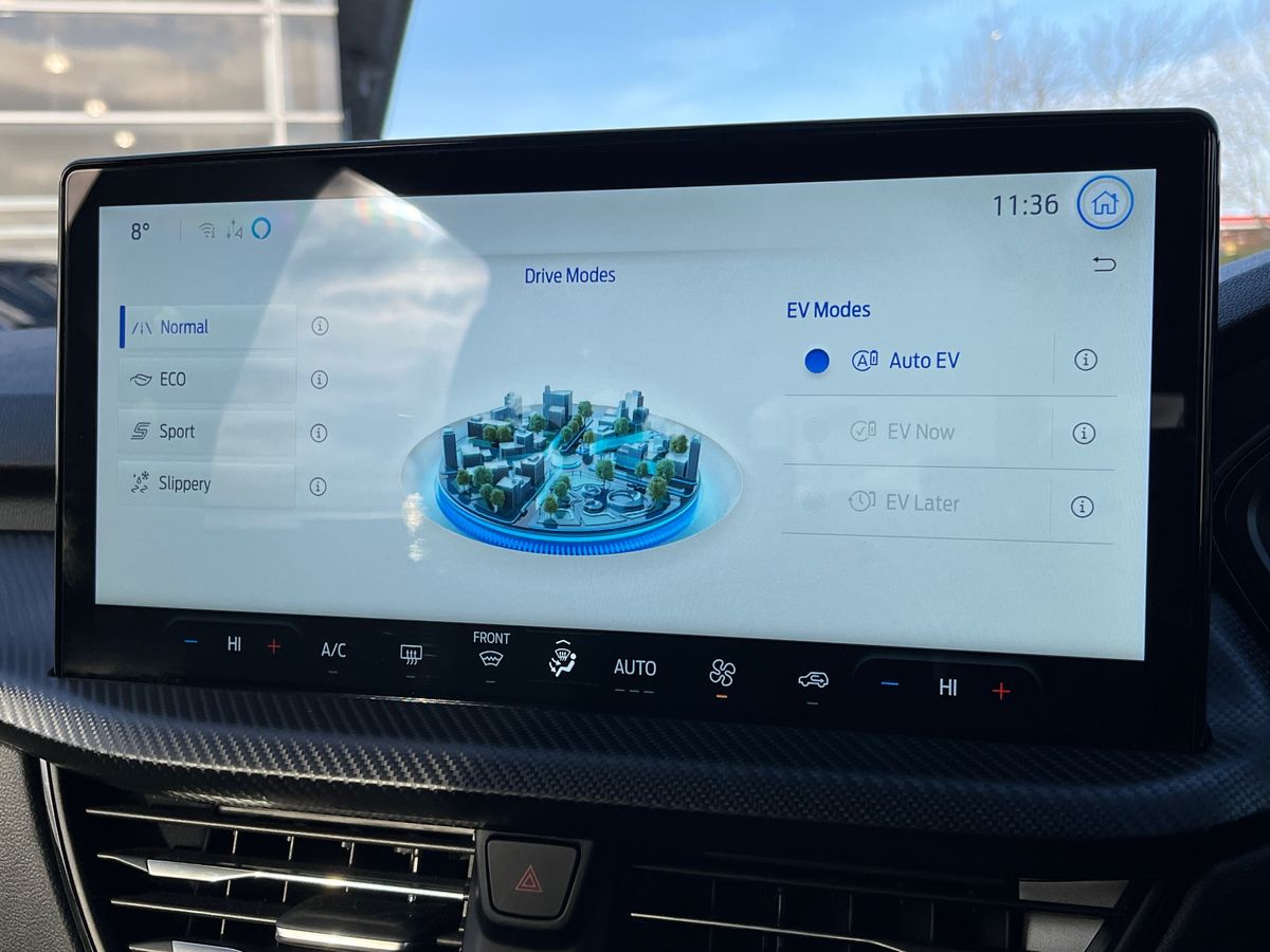 Used Ford Kuga 2025 for sale - 76905691: Photo 41