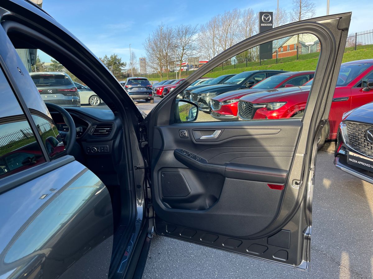 Used Ford Kuga 2025 for sale - 76905691: Photo 55