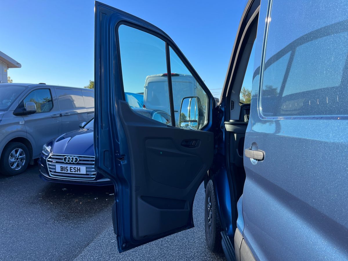 Used Ford Transit 2021 for sale - 76330755: Photo 30