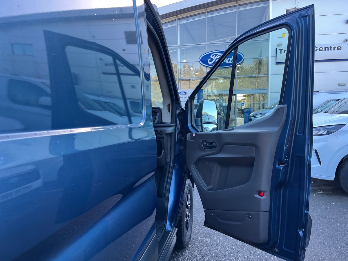 Used Ford Transit 2021 for sale - 76330755: Photo 45
