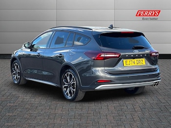 Used Ford Focus 2024 for sale - 76090283: Photo 2