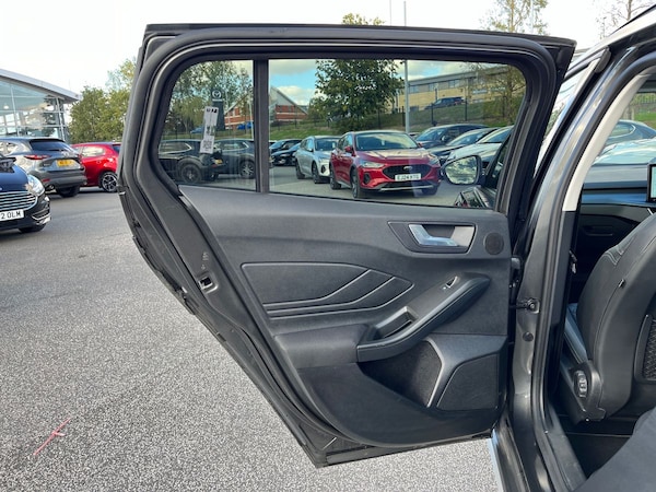 Used Ford Focus 2024 for sale - 76090283: Photo 40