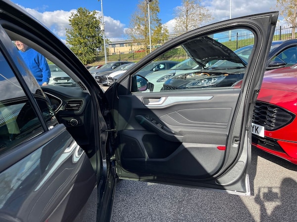 Used Ford Focus 2024 for sale - 76090283: Photo 61