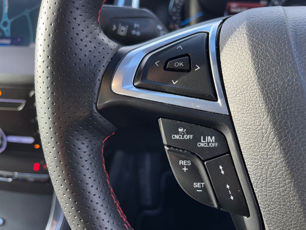 Used Ford S-Max 2023 for sale - 76351858: Photo 16