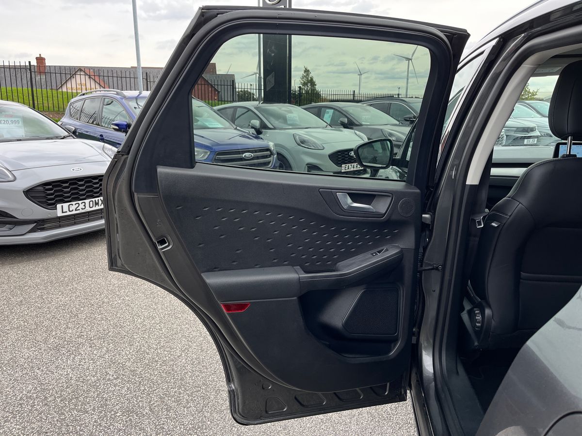 Used Ford Kuga 2020 for sale - 76128206: Photo 32