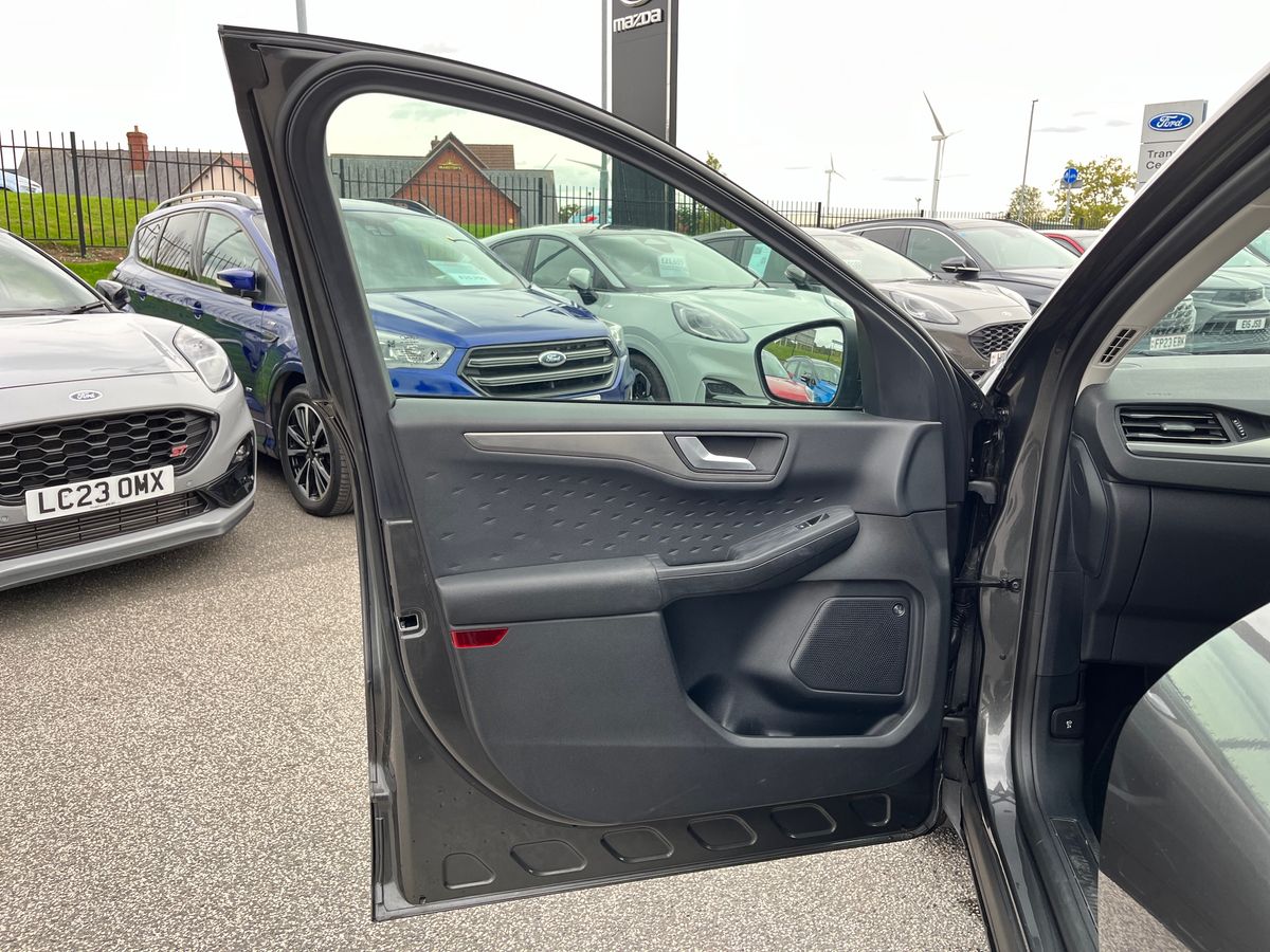 Used Ford Kuga 2020 for sale - 76128206: Photo 34