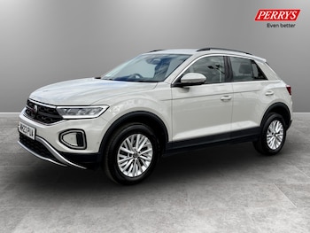 Used Volkswagen T-Roc 2023 for sale - 78825666: Photo