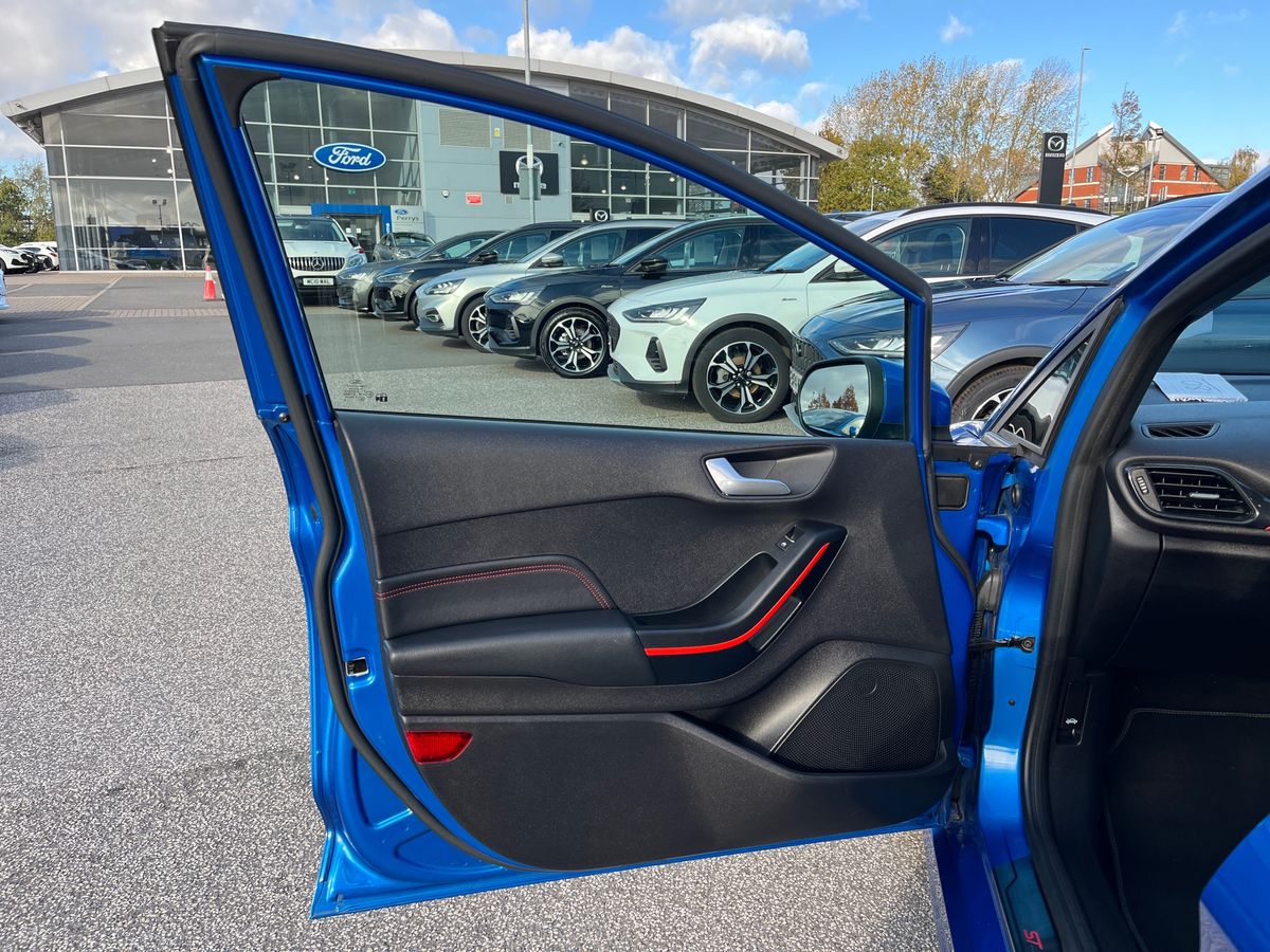 Used Ford Fiesta 2019 for sale - 76391974: Photo 32